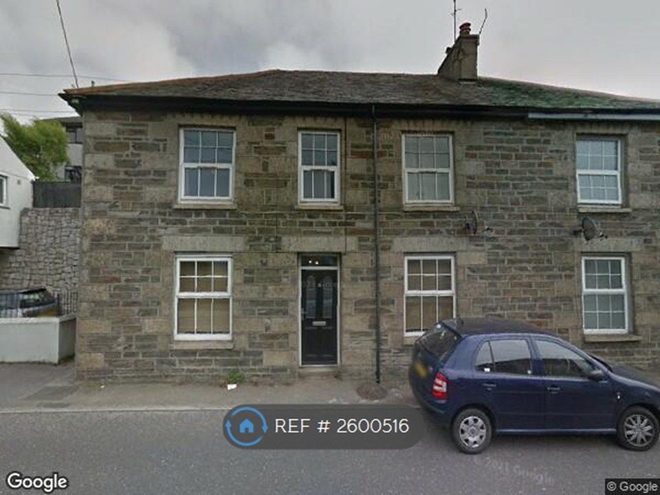 Property photo 2 of 18