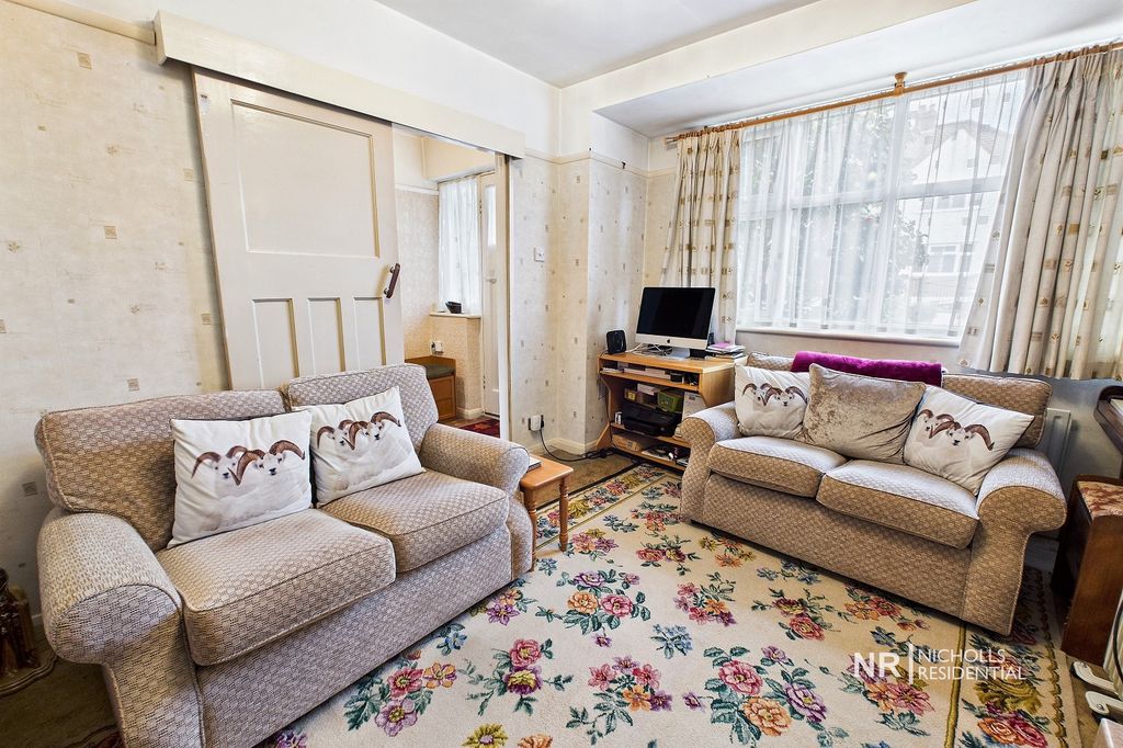 Property photo 3 of 15 Lounge - Dining Room