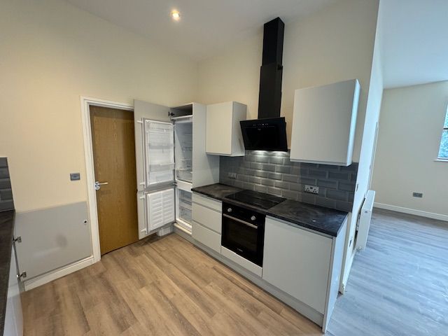 Property photo 2 of 12 Front Description 2