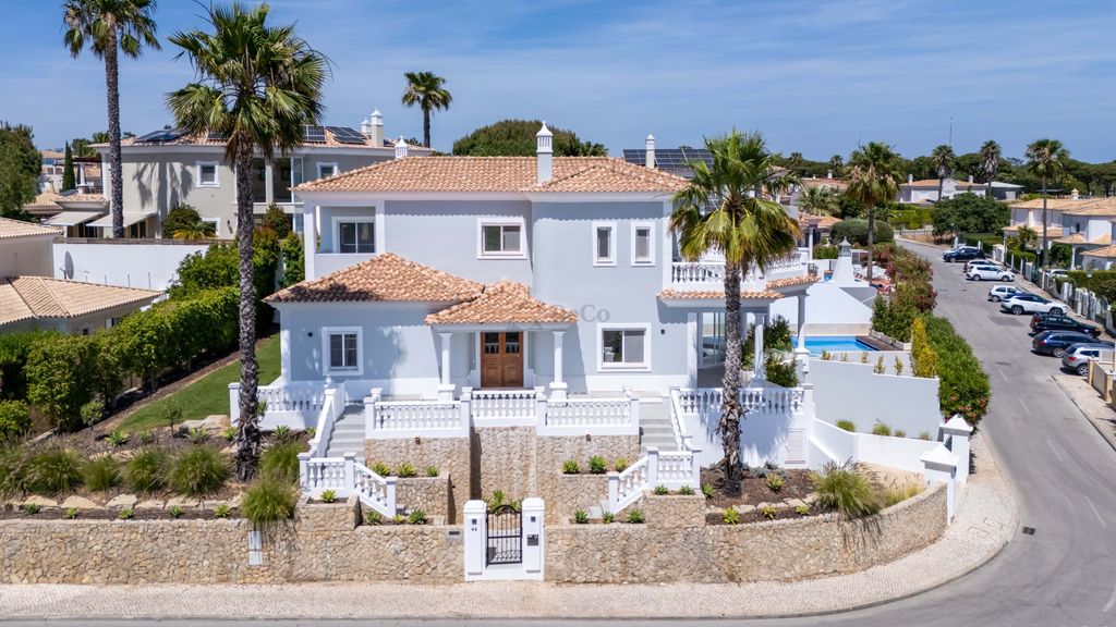 Property photo 2 of 30