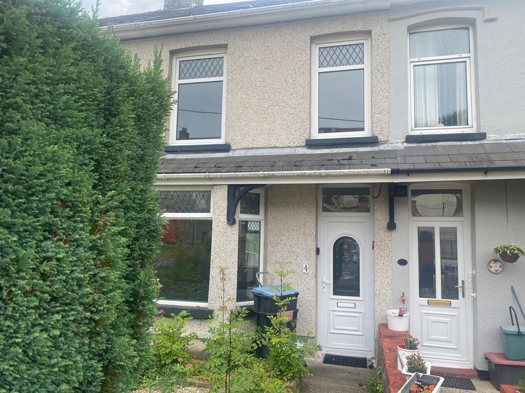 Property photo 1 of 10 Front.Jpeg