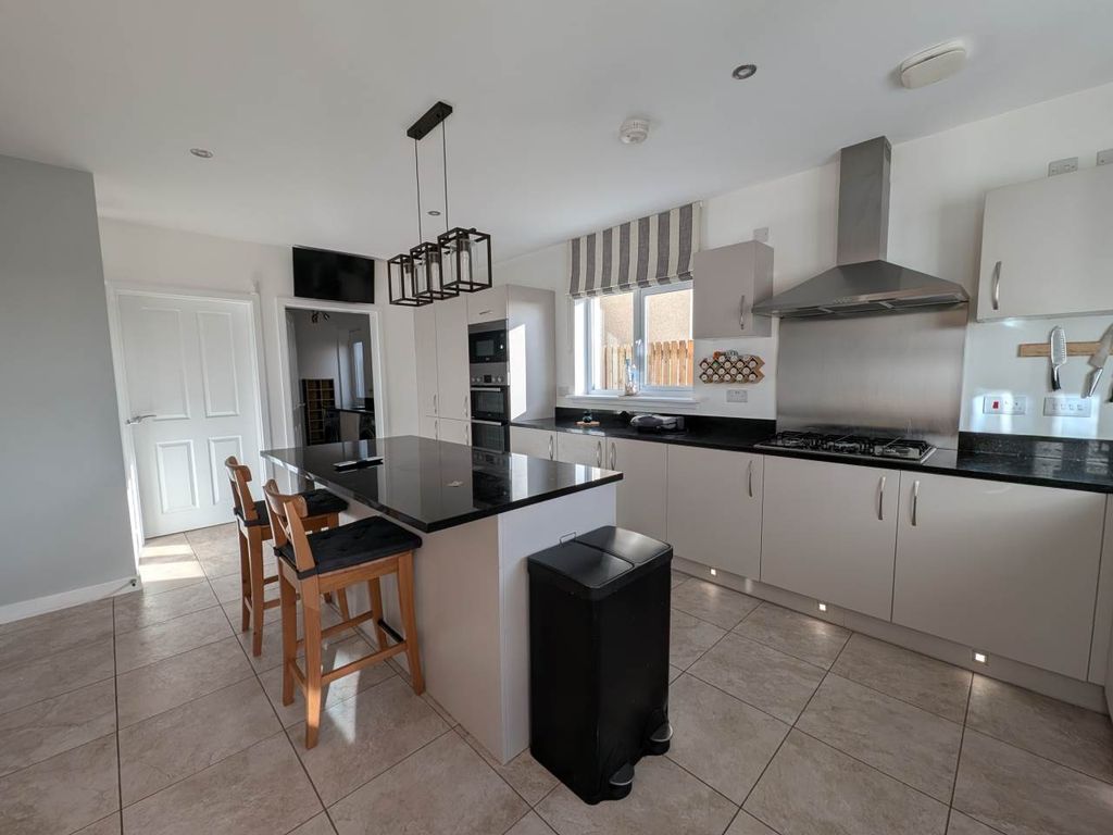 Property photo 2 of 20 Pxl_20251030_105542533