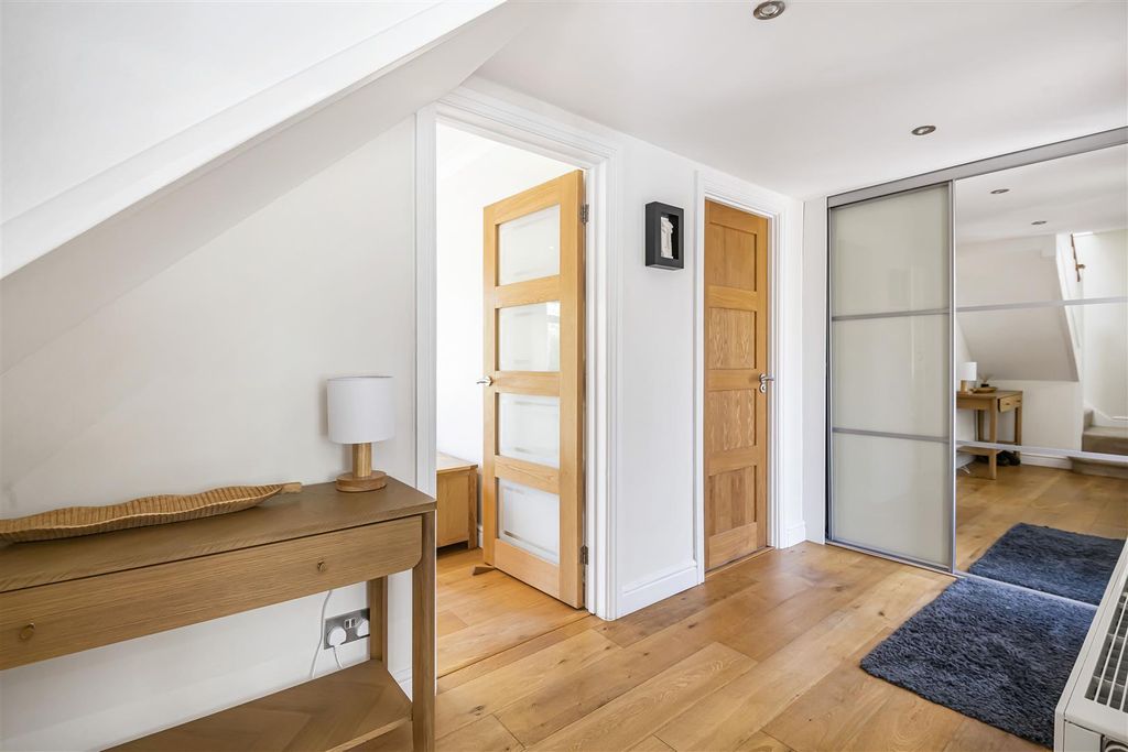 Property photo 2 of 25 22_36871.Jpg