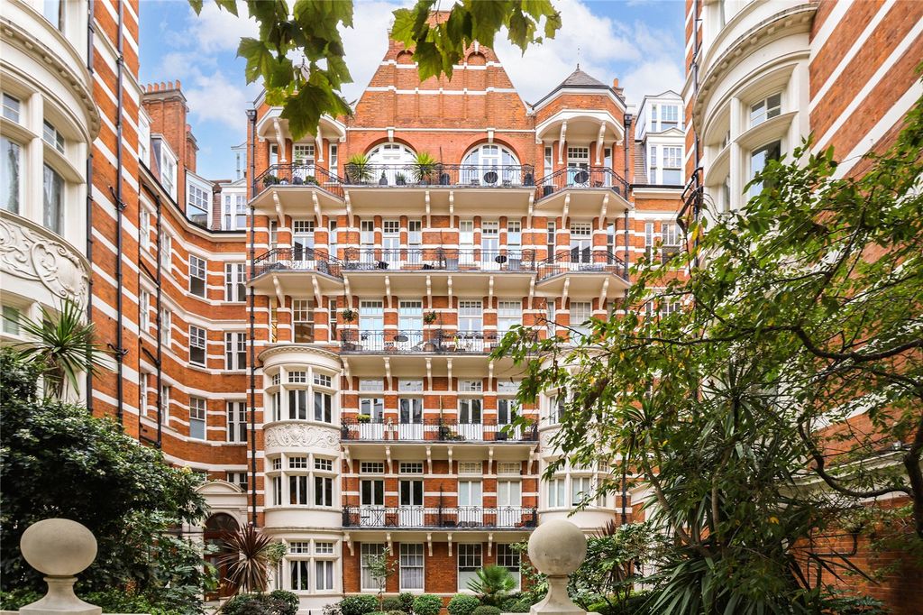 Property photo 2 of 20 Exterior