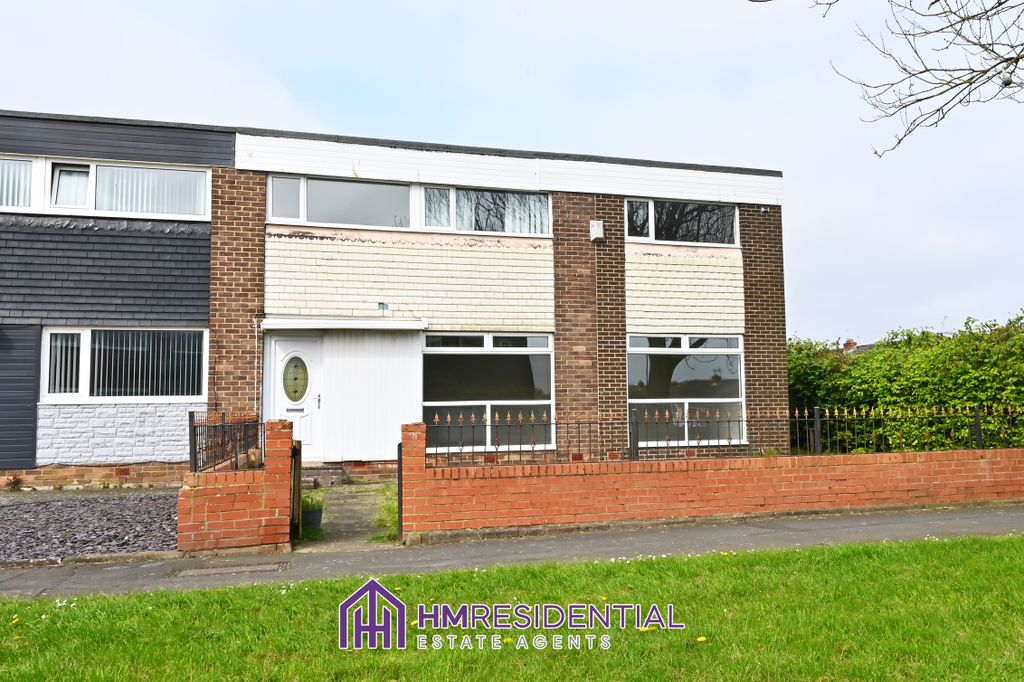 Property photo 1 of 10 4 Bedroom End Terrace For Rent On Clifton Walk, Chapel House, Newcastle Upon Tyne, Ne5 1Jr From 15/08/2026 £1395.00 Pcm