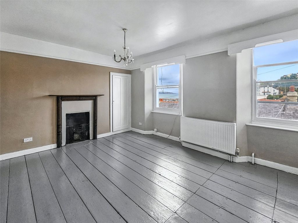 Property photo 2 of 18 2 - Picture No. 13