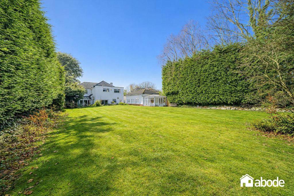 Property photo 1 of 28 Exterior-54964.Jpg