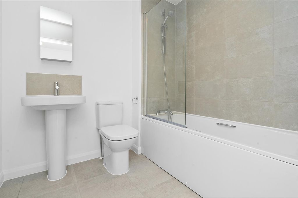 Property photo 3 of 15 Untitled-8119.Jpg
