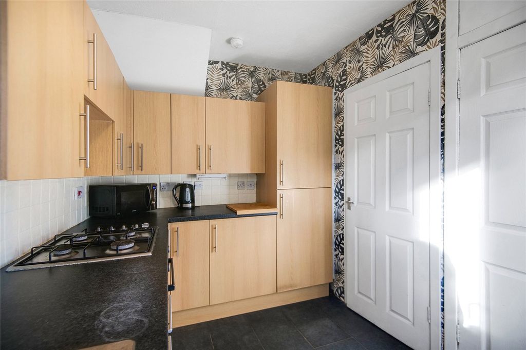 Property photo 3 of 13 Picture No. 11