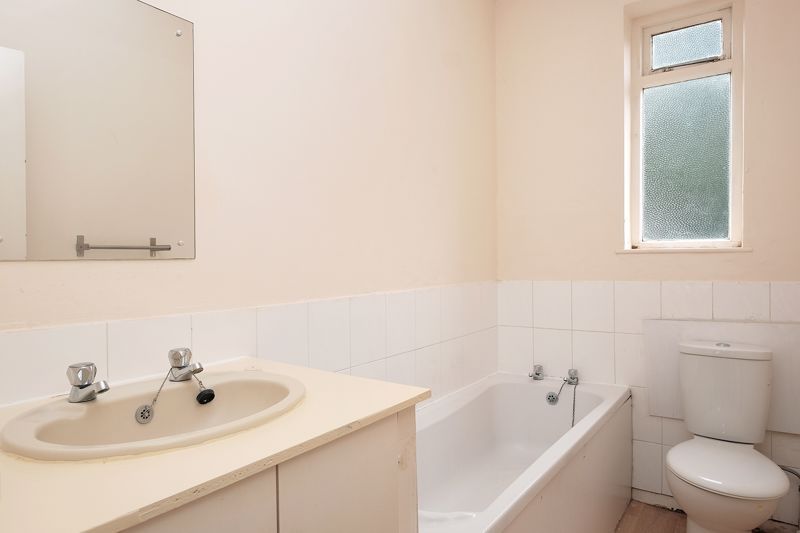 Property photo 3 of 4 Bathrrom