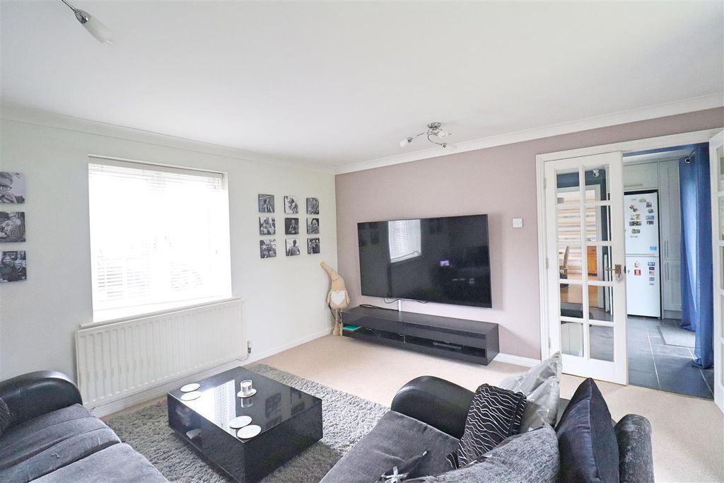 Property photo 2 of 14 Img_4107.Jpg