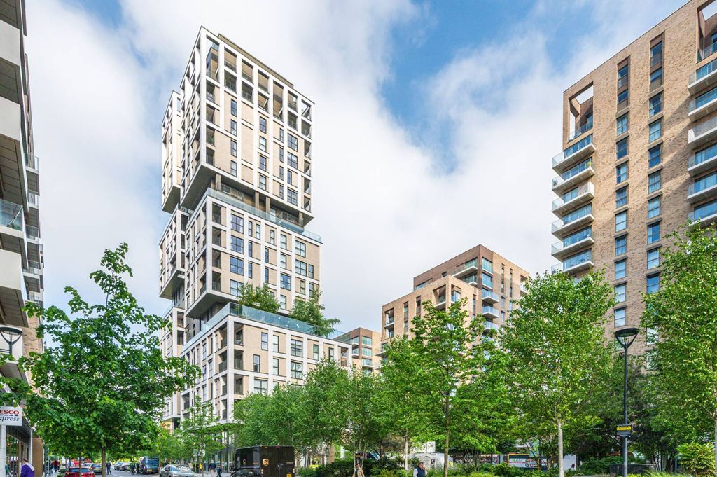 Property photo 1 of 22