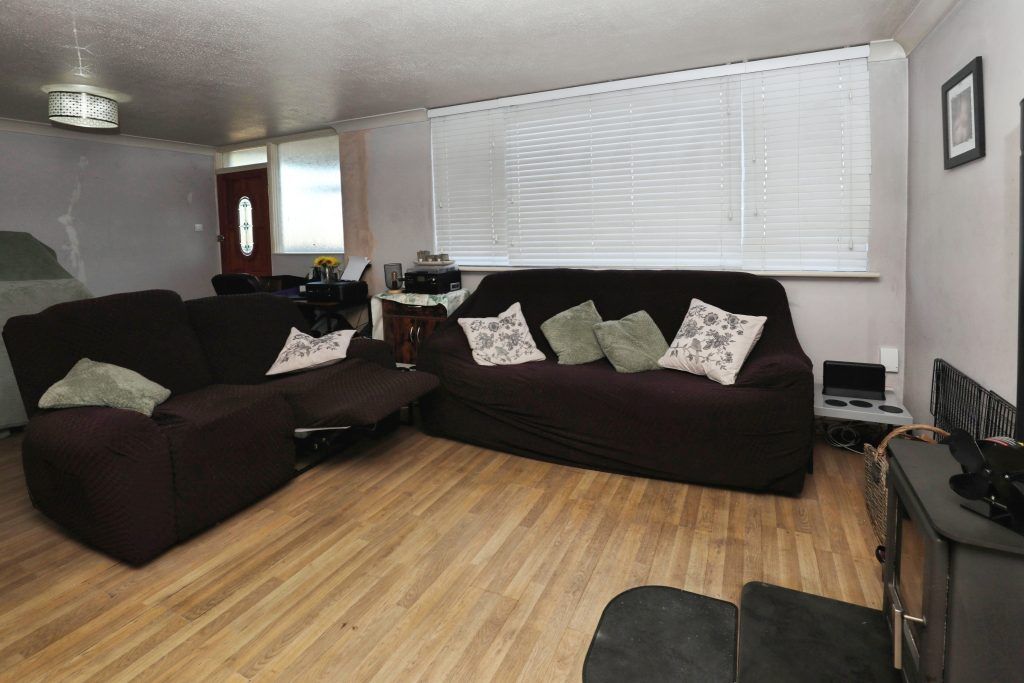 Property photo 3 of 26