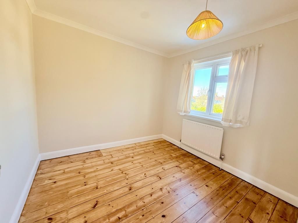 Property photo 3 of 5 Bedroom