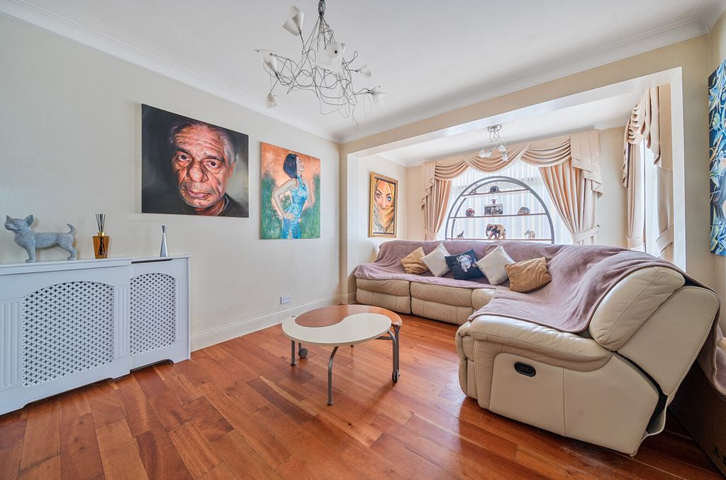 Property photo 3 of 20 1405202-11-69790F...