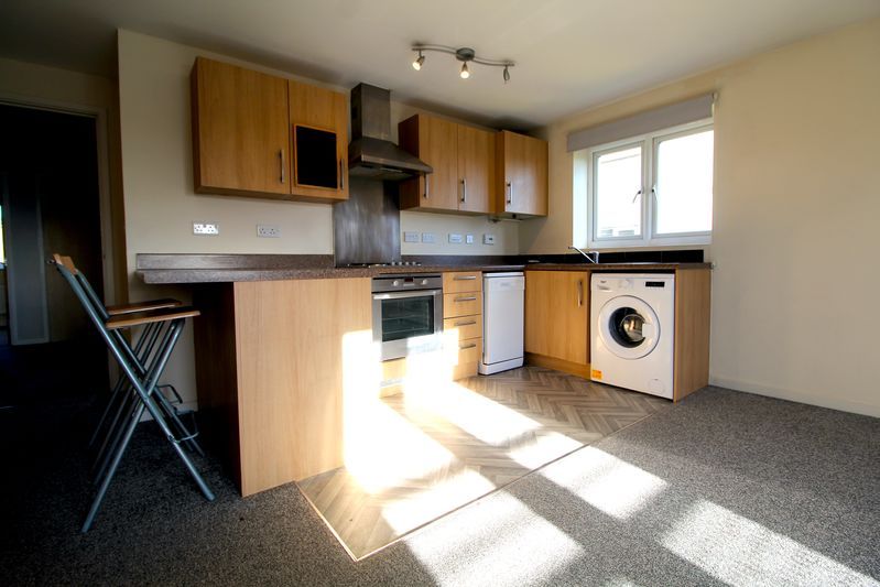 Property photo 2 of 9 Kitchen Area