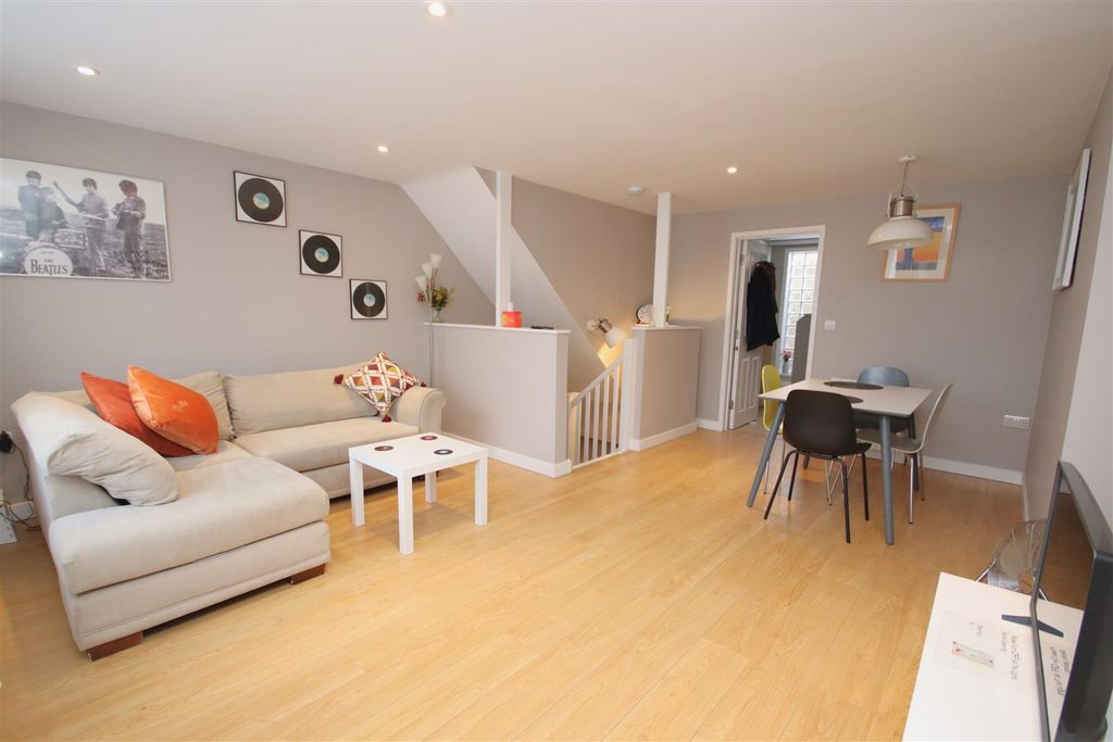 Property photo 3 of 9 Img_0862.Jpg