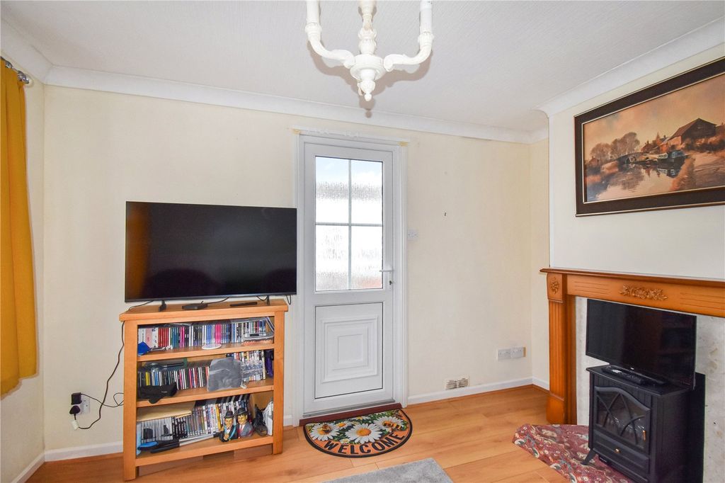 Property photo 2 of 8 Picture No. 03