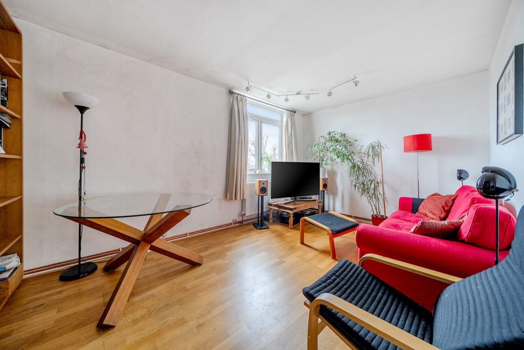 Property photo 1 of 12 Picture No. 23