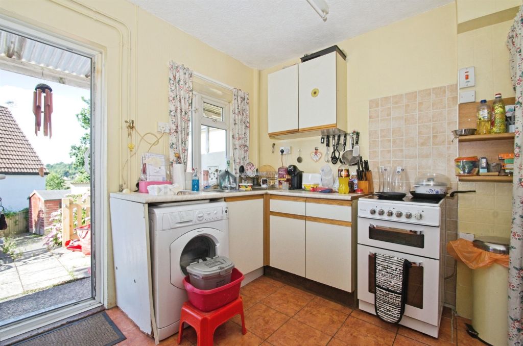 Property photo 3 of 17