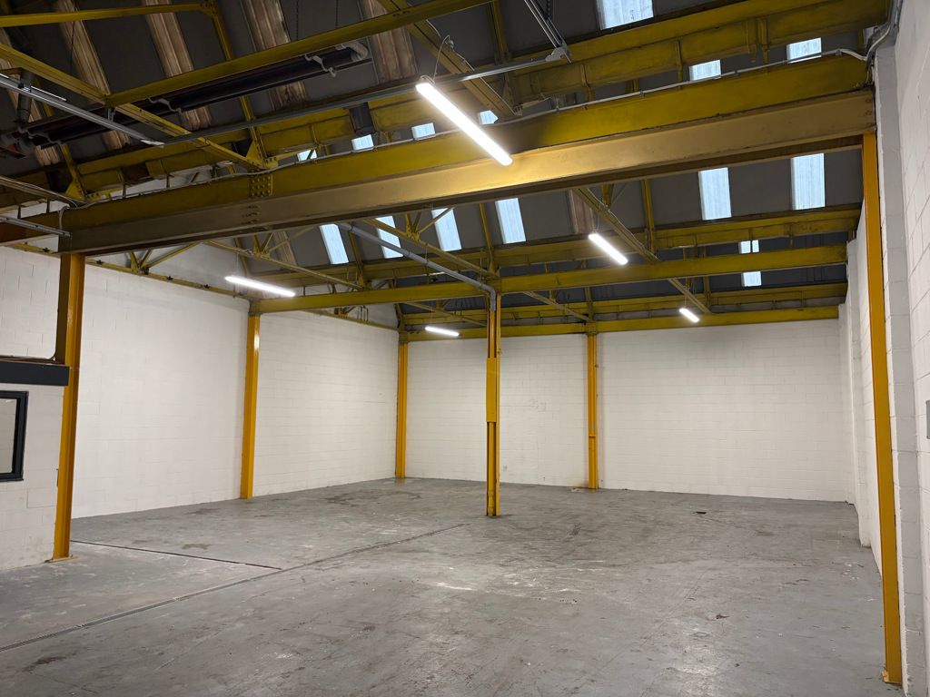 Property photo 2 of 6 Photo 4