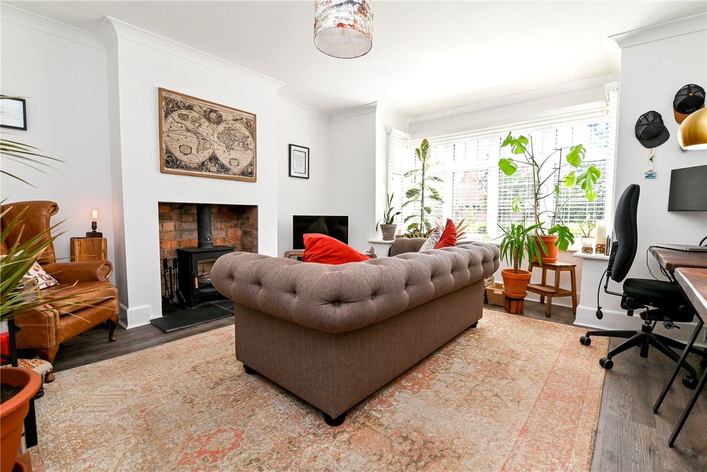 Property photo 3 of 33 Picture No. 29