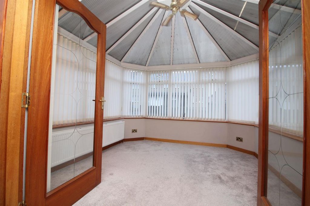 Property photo 3 of 22 5.Jpg