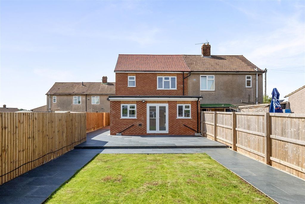 Property photo 1 of 18 1484409 (7).Jpg