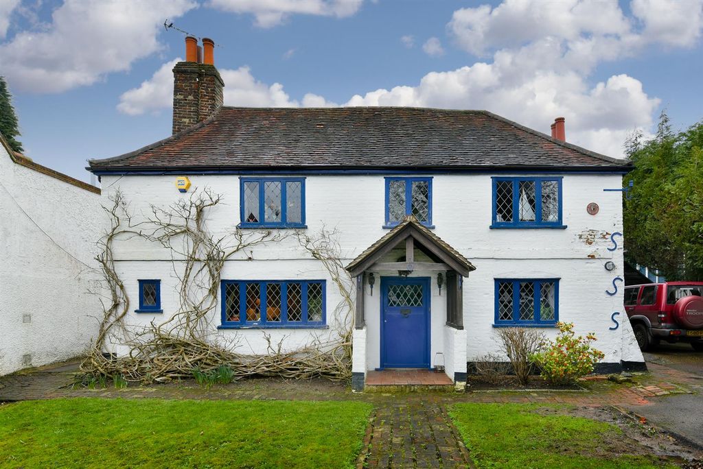 Property photo 1 of 23