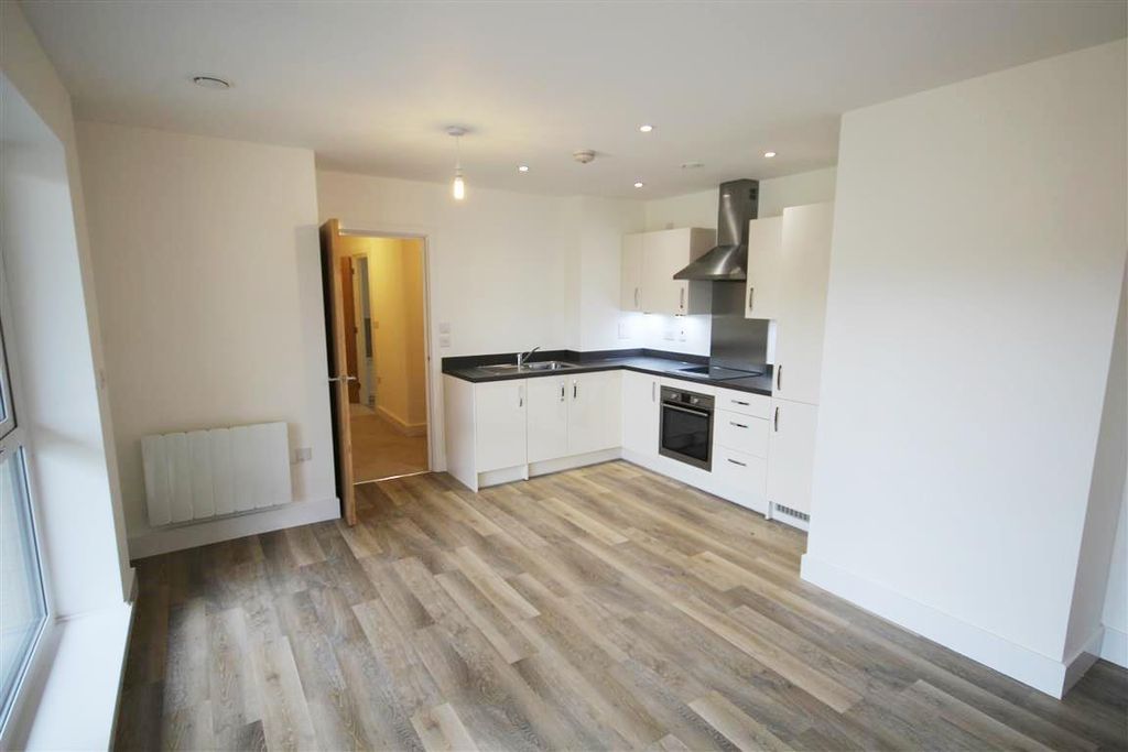Property photo 3 of 10 Reception Room