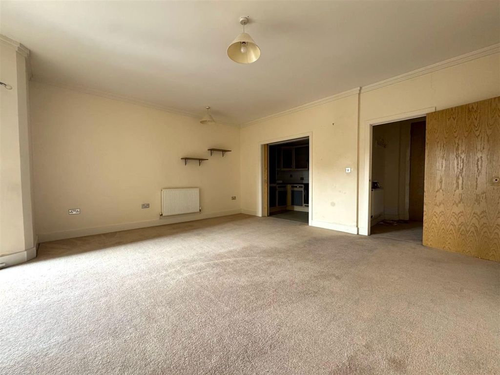 Property photo 3 of 12 G-8Rtyg1Zk-Imqfyru5Vna.Jpg