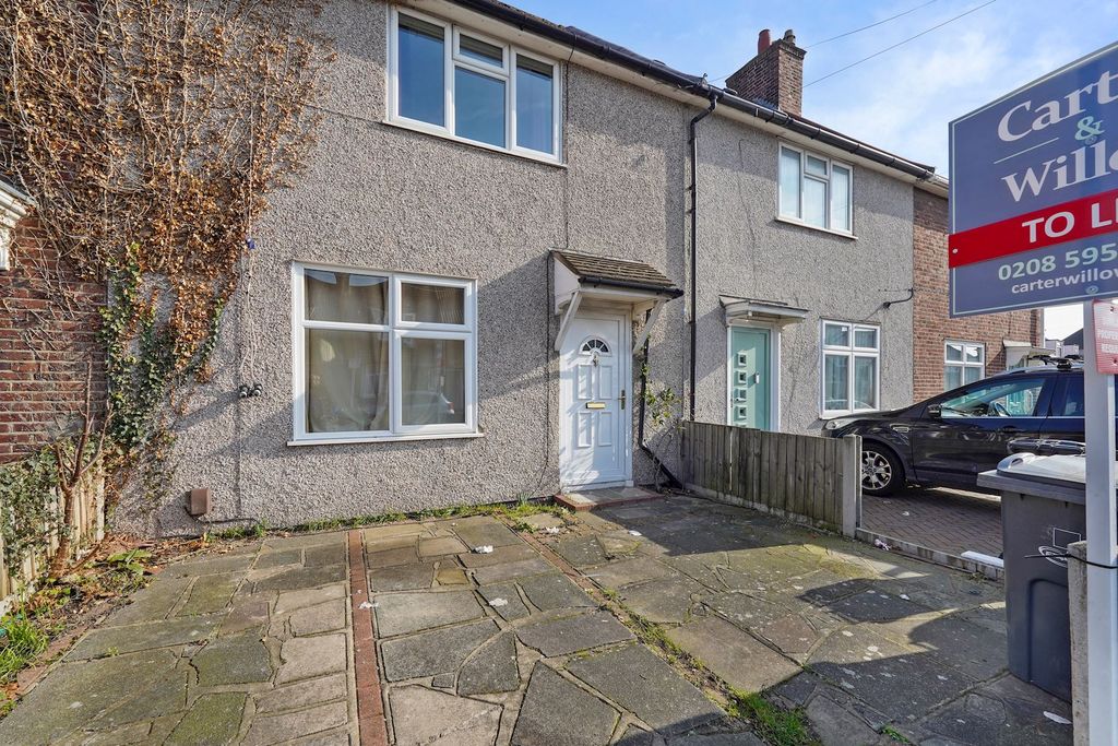 Property photo 1 of 15 Exterior