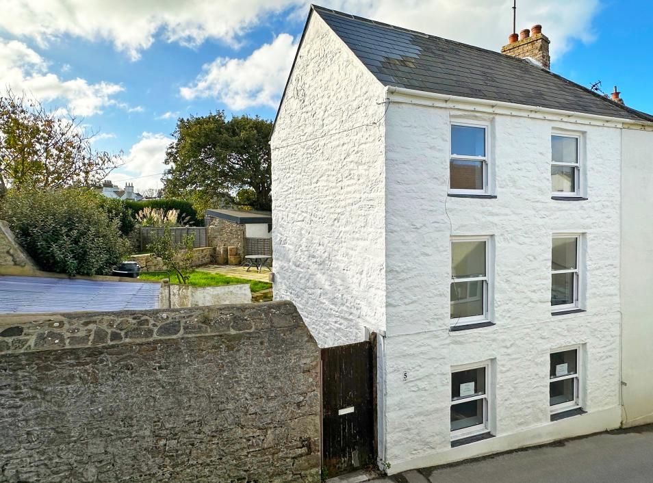 Property photo 1 of 10