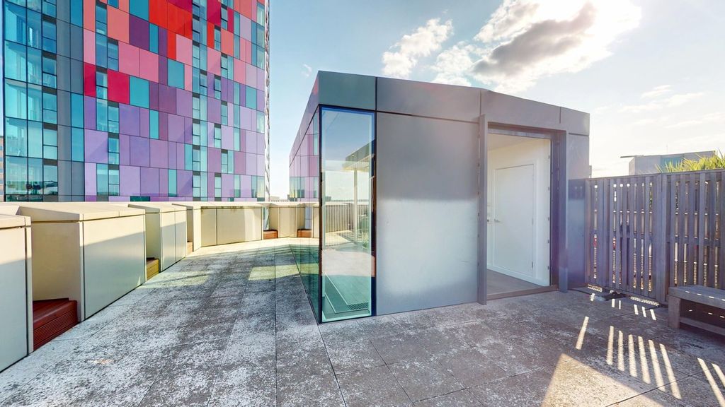 Additional image 17 of 3 bed flat for saleTennyson Apartments, 1 Saffron Central Square, Croydon CR0