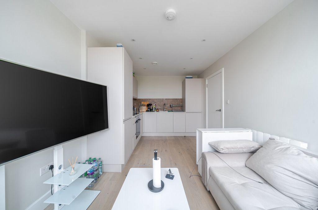 Property photo 2 of 10 1424106-4-69c129A...