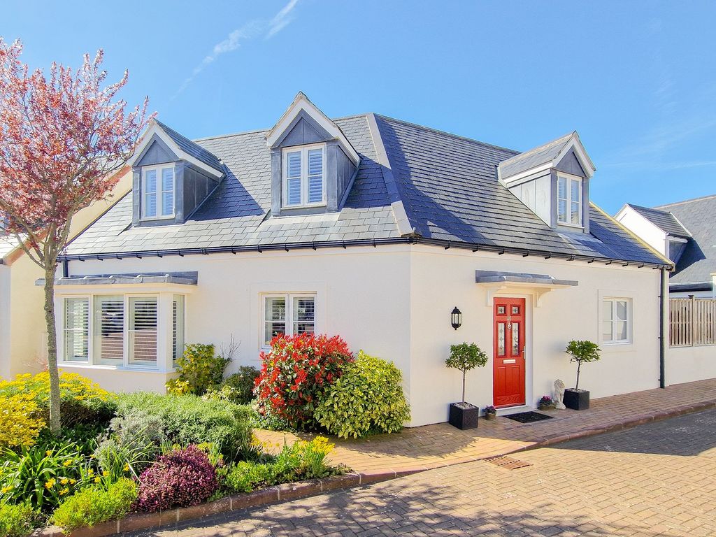 Property photo 1 of 33