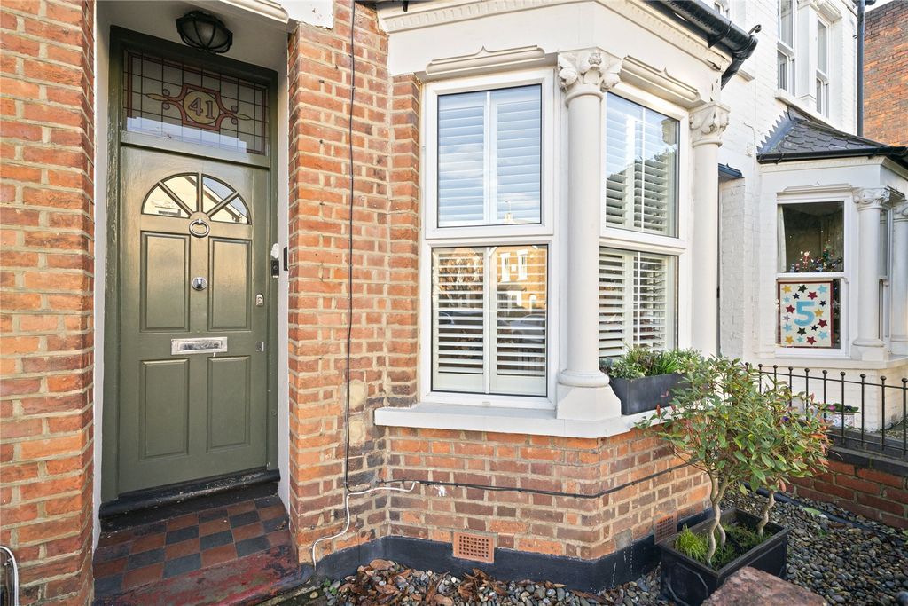 Property photo 1 of 10 Picture No. 14