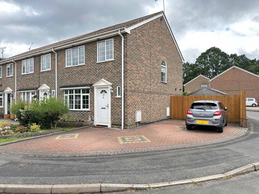 Property photo 1 of 18 Img_5483