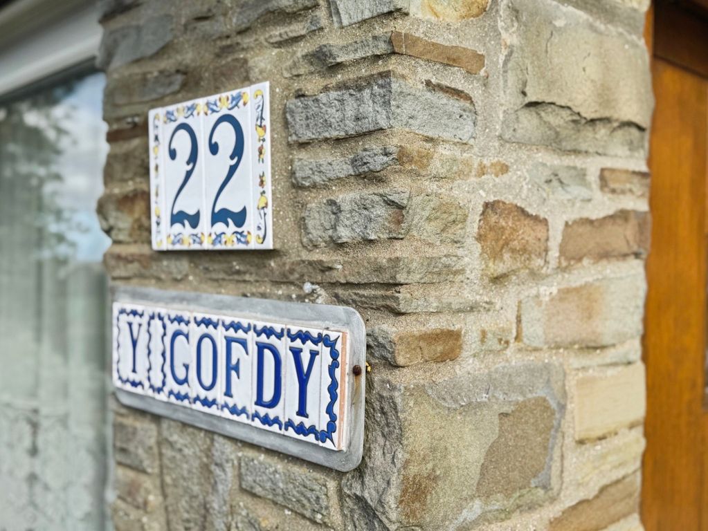 Property photo 2 of 53 4846412