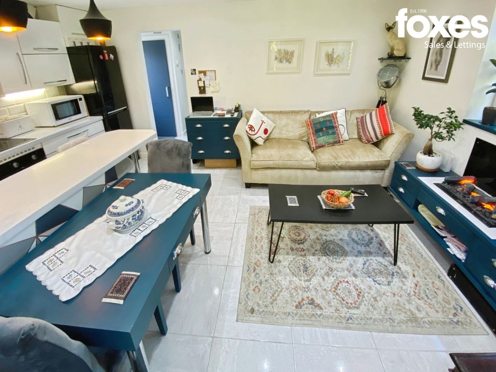 Property photo 3 of 13 4505193