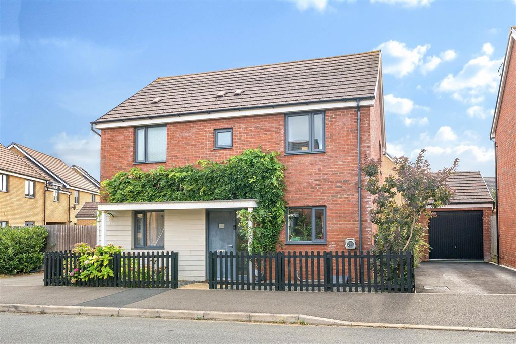 Property photo 1 of 19 1515785 (2).Jpg