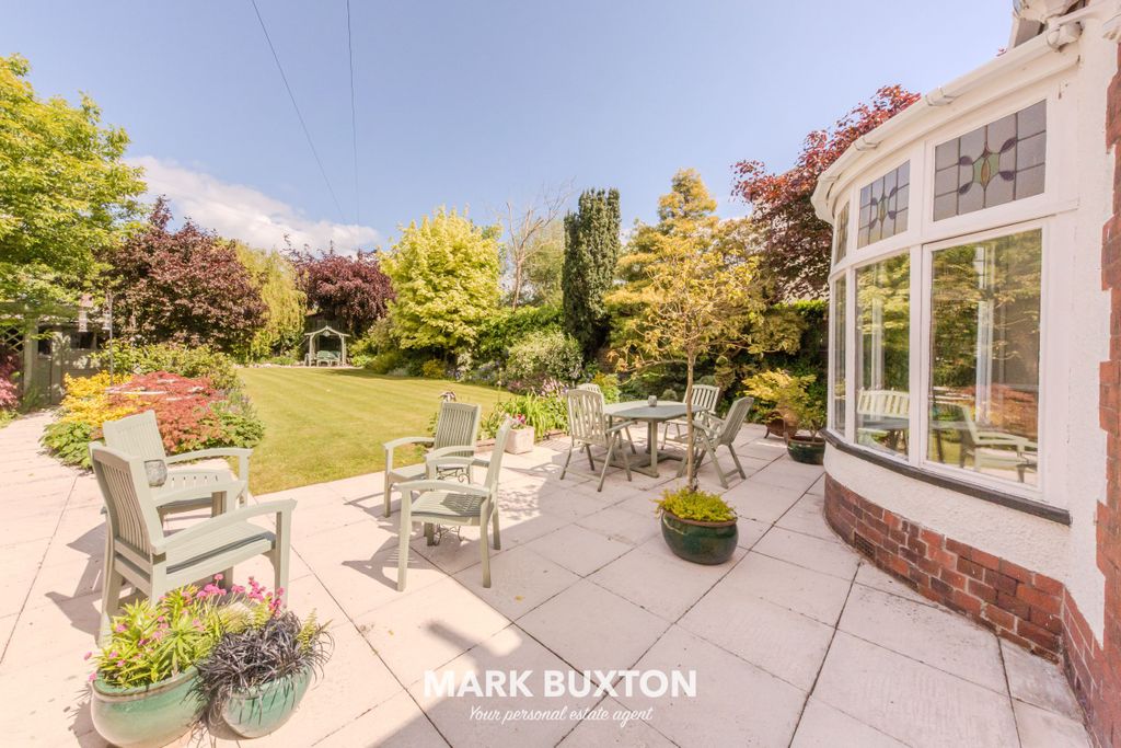 Property photo 2 of 48