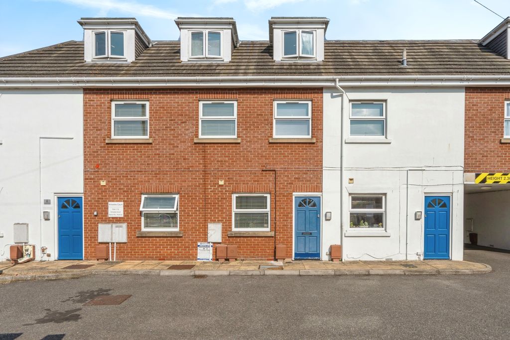 Property photo 1 of 13 Photography