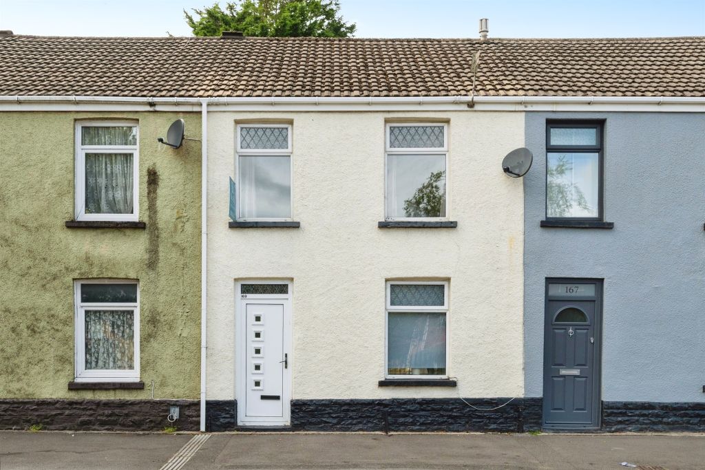 Property photo 1 of 15