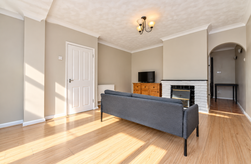 Property photo 3 of 16 1D5E651F-F305-4F6D-Be2B-0039D1D9248A