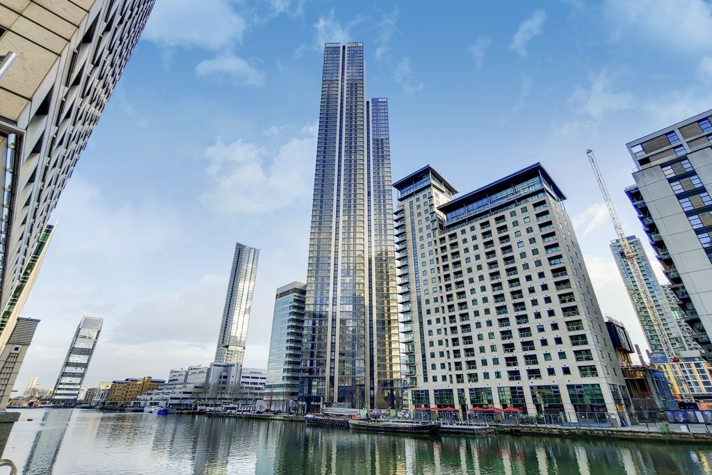 Property photo 1 of 10 Exterior