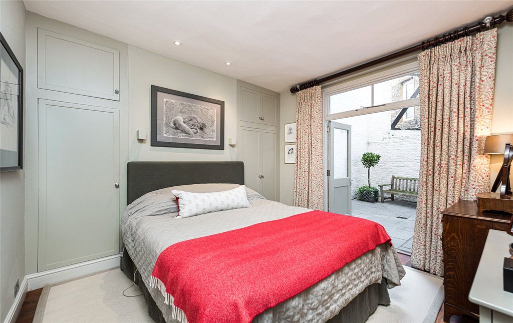 Property photo 2 of 14 Picture No. 06