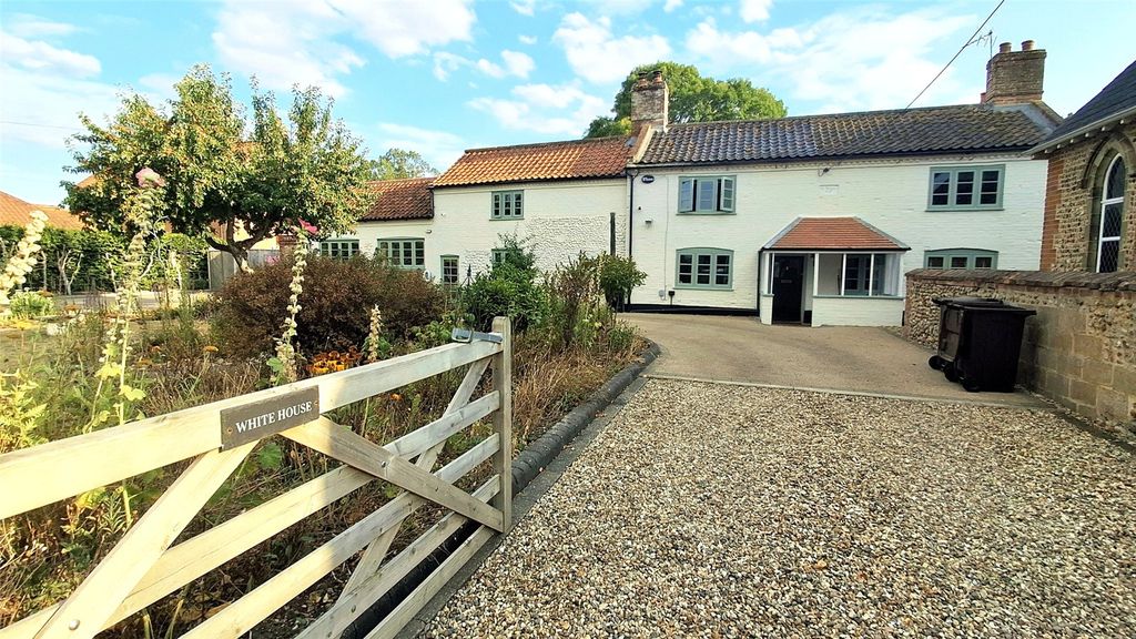Property photo 1 of 49 Picture No. 41