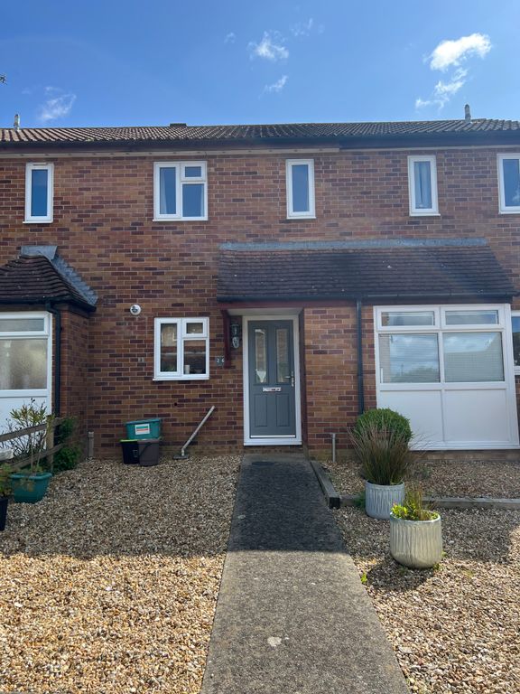 Property photo 1 of 8 Front