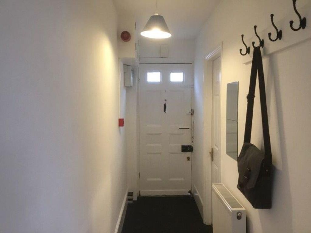 Property photo 3 of 26